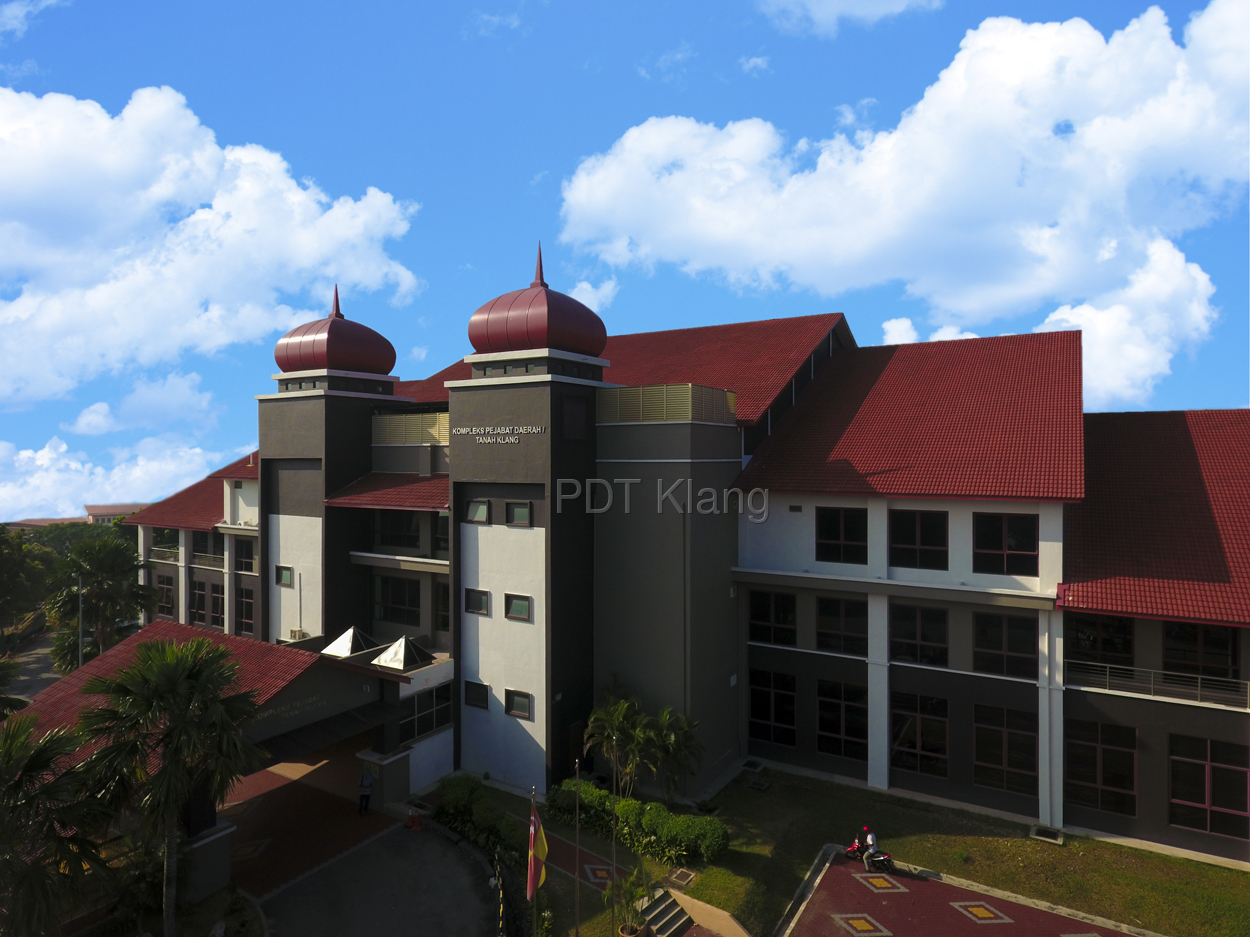 Pejabat Daerah Dan Tanah Klang